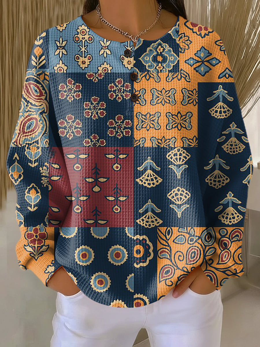 Velma | Sweater with Ethnic Check Floral Print