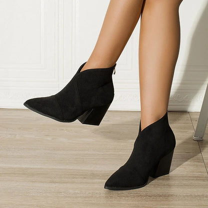 Emeryn™ | Pointed Ankle Boots